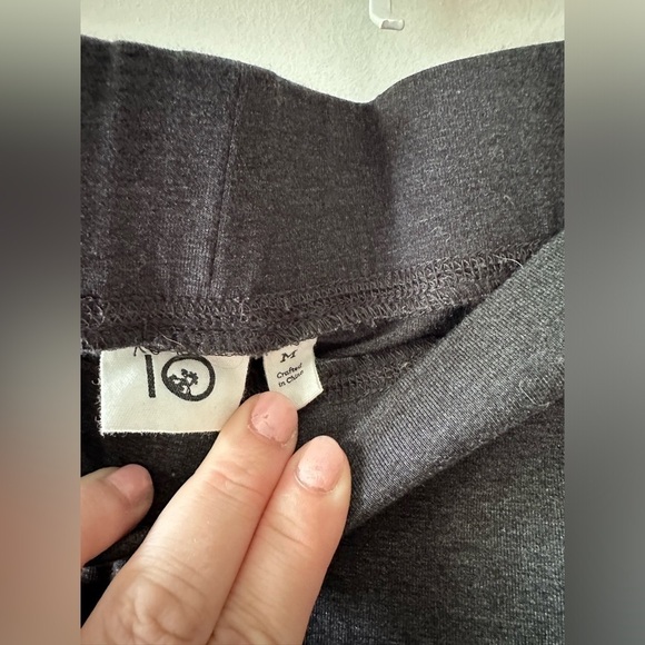 TenTree Tights - Picture 4 of 5